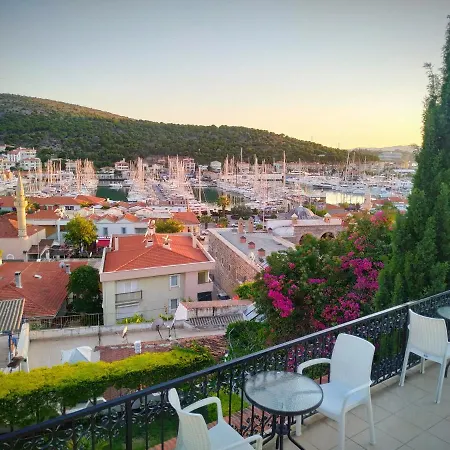 Yalcin Hotel Çeşme