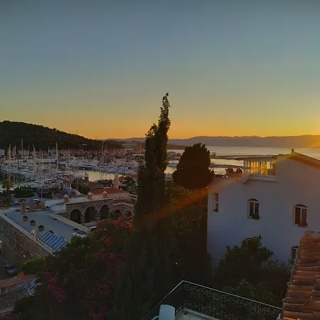 亚尔钦酒店 2* Çeşme