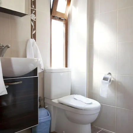 Yalcin Hotel Cesme